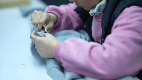 羊绒衫厂质检车间检测质量