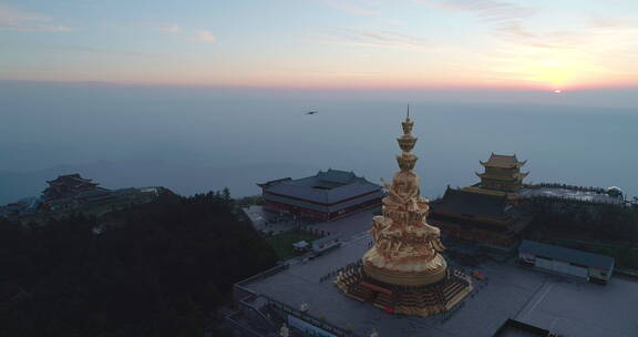 航拍四川峨眉山金顶日出美丽风景