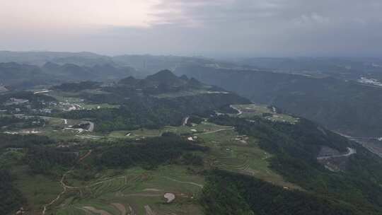 龙里油画大草原傍晚航拍