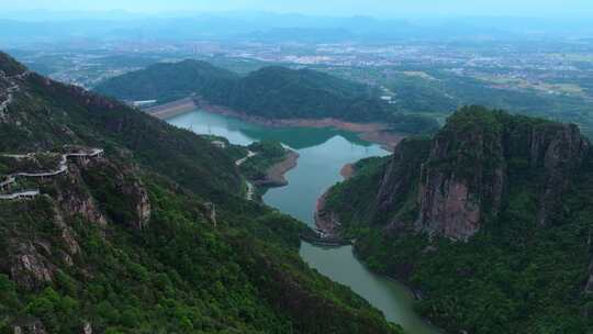 航拍浙江台州市天台山风景区大瀑布琼台景区