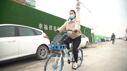 骑自行车 汽车 户外运动