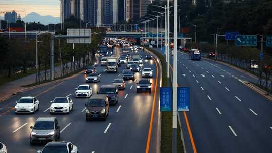 【原创】傍晚的城市快速路