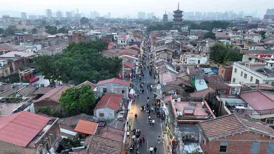 泉州开元寺东西塔航拍西街泉州市区建筑风光