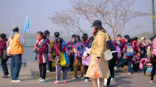 小学生秋游春游活动视频素材视频素材模板下载