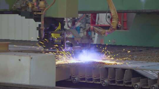 等离子切割机妮