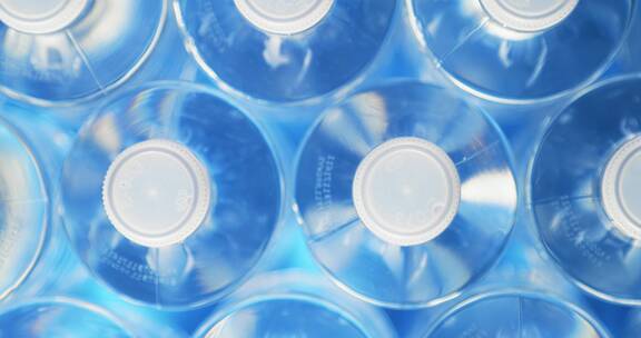 塑料水瓶的工业生产