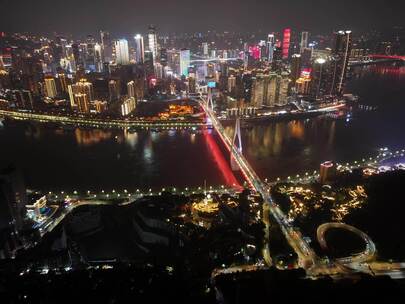 重庆市南岸区东水门长江大桥航拍延时夜景车