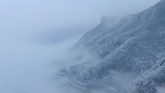 4k湖北宜昌高海拔雾凇山脉绝景仙境航拍