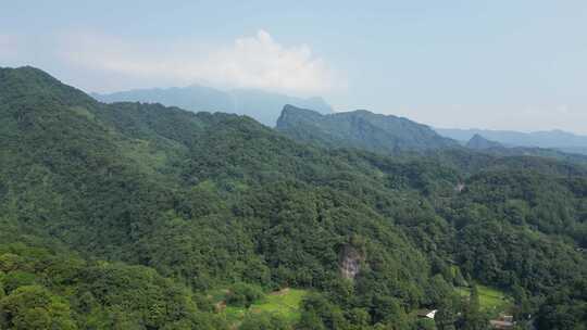 都江堰、青城山附近山脉天空