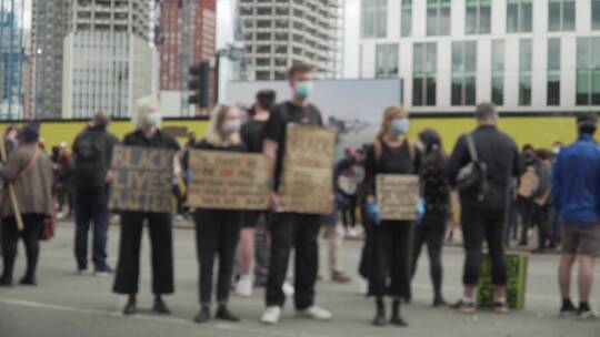 伦敦BLM抗议者