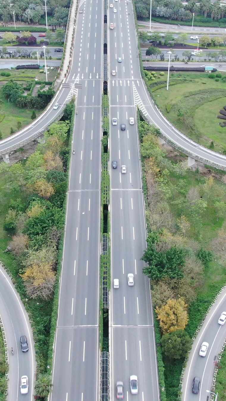 城市快速路航拍俯瞰画面