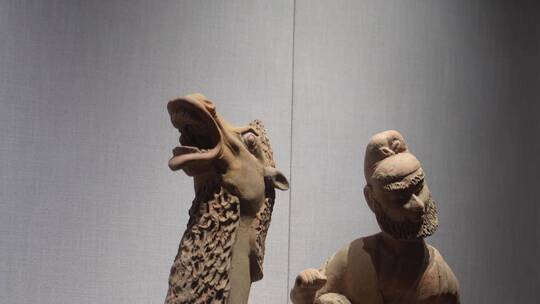 唐代商人胡人石像陶俑 ~视频素材模板下载