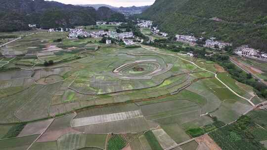 贵州兴义万峰林田园风光航拍