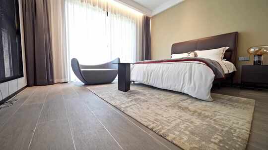 现代简约风格样板间卧室温馨大床房