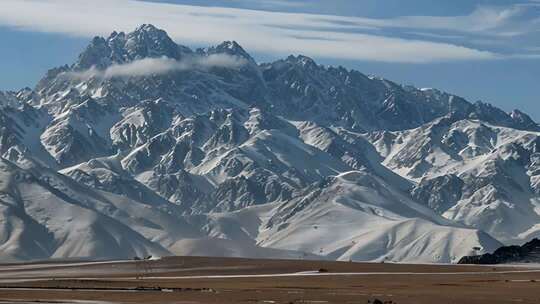 祁连山 雪山自然风光全景