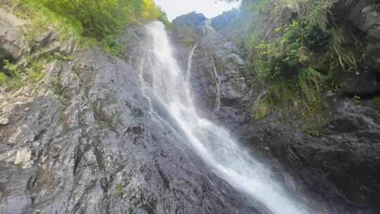 瀑布森林流水大自然小溪水山涧水源泉水山水