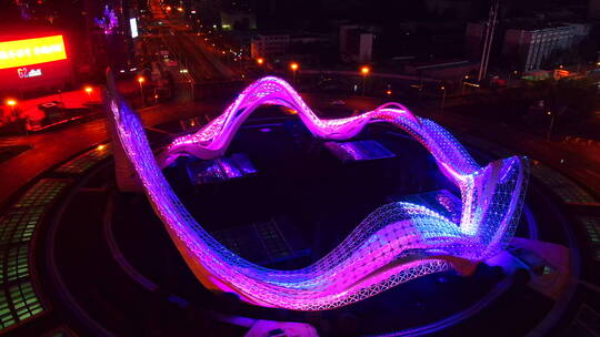 航拍武汉封城光谷广场雕塑彩灯 转 夜景