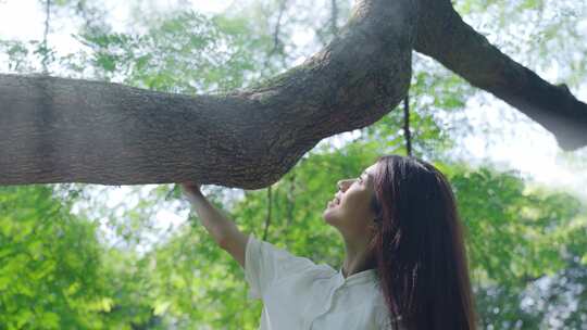 唯美清新女孩文艺大自然旅游度假