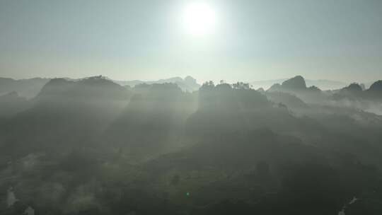 武夷山日出航拍云海日出阳光山峰云雾山风景