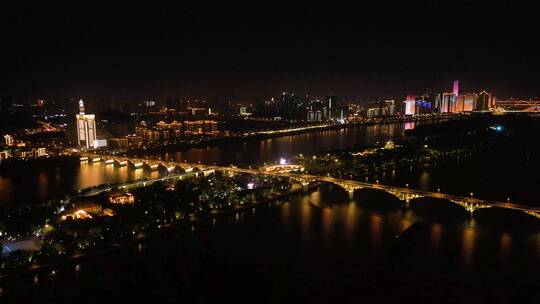 长沙湘江橘子洲大桥夜景