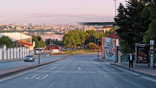 伊斯坦布尔街道的交通