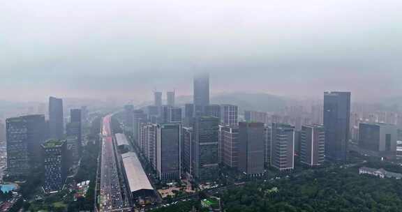 雨天高楼穿云航拍