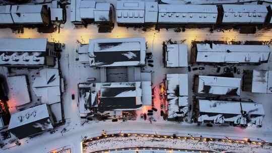 航拍冬天夜晚乡村交通道路街景雪景