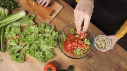 沙拉 蔬菜沙拉 轻食 健康 早餐 食品视频素材模板下载