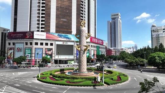 福建省泉州飞天迎宾城市雕像泉州市市标航拍视频素材模板下载