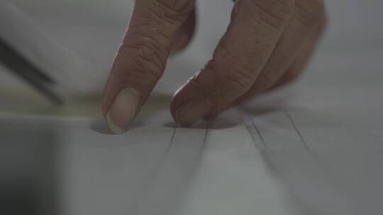 服装加工 剪裁4