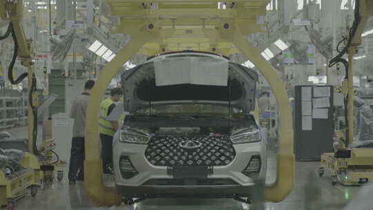 民族工业现代化汽车生产车间6视频素材模板下载