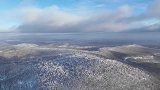 航拍大兴安岭山林雪景