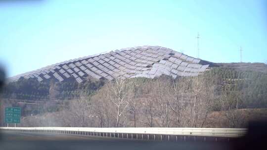 行车视角 窗外风景 山川 黄土高原