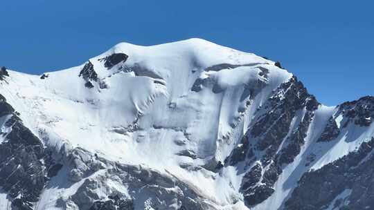 雪山山脉