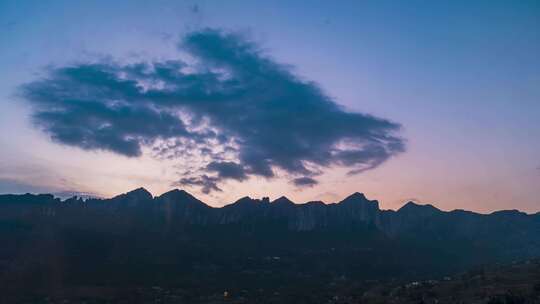 恩施大峡谷夜景