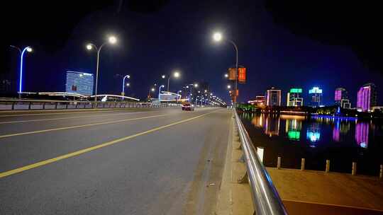 扬州西区明月湖大桥商圈车流灯光夜景