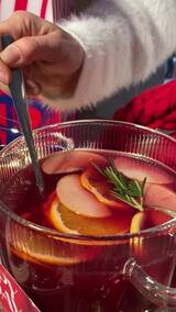 圣诞节煮红酒高清在线视频素材下载