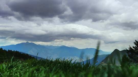 丽江傍晚大山风光014k