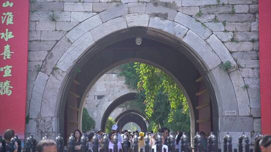南京古城墙门口
