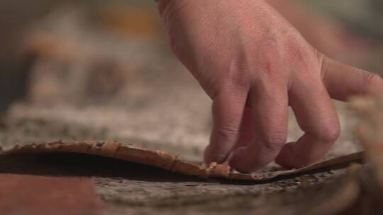 民间传统手工艺桦树皮画-剪切 粘贴