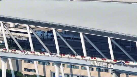 万人空巷的广州南站