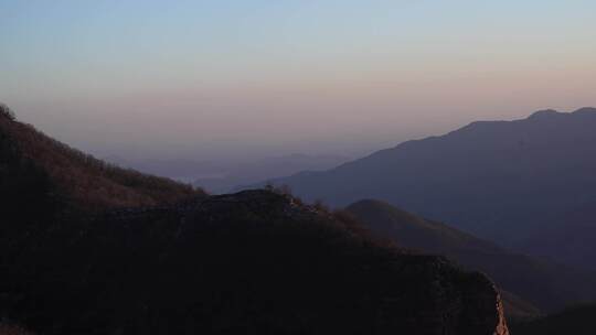 早晨 云雾 高山