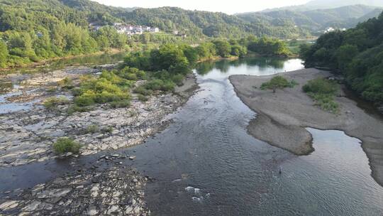 航拍祖国青山绿水河流