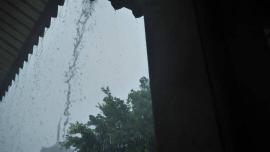 泉州东西塔开元寺屋檐雨景下雨天寺庙宗教视频素材模板下载