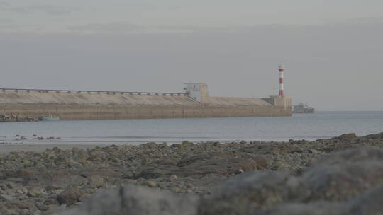 海边的灯塔 北海冠头岭海边