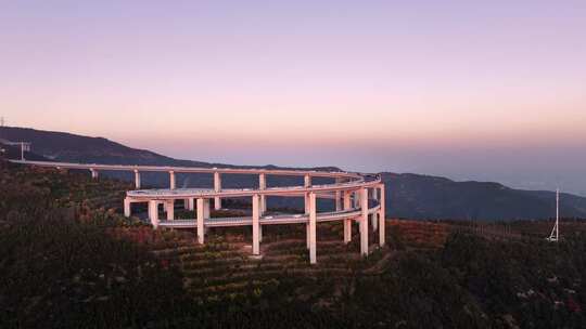 太原天龙山网红公路桥