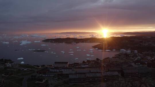 格林兰岛海上冰山航拍