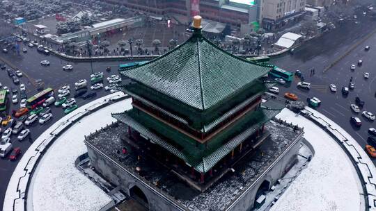 西安钟楼雪景