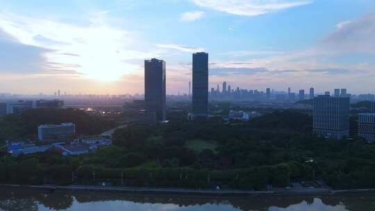 中国广东广州生物岛日落夜景航拍