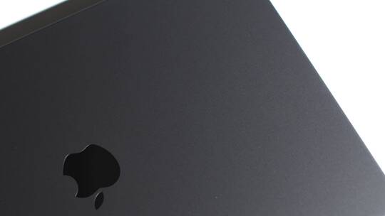 全新Apple MacBook Pro 07的高角度拍摄视频素材模板下载